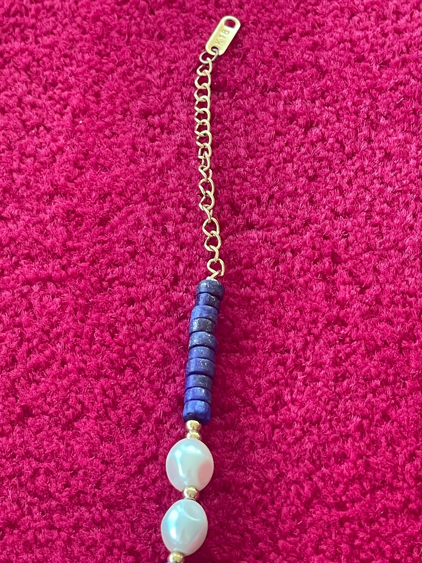 Collier Perlé avec Perles Blanches et Disques Bleus